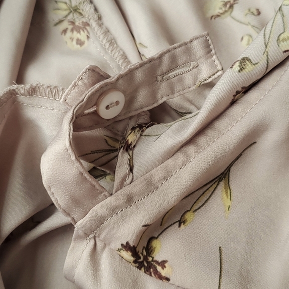 Snidel Floral Wrap Blouse Sz S - Picture 4 of 4